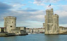 Les deux tours de La Rochelle, un symbole de la ville à découvrir absolument